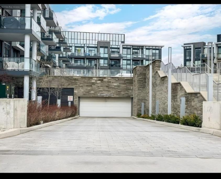 Cozy South View Suite Overlooking The Nature Trail Innisfil 외부 사진