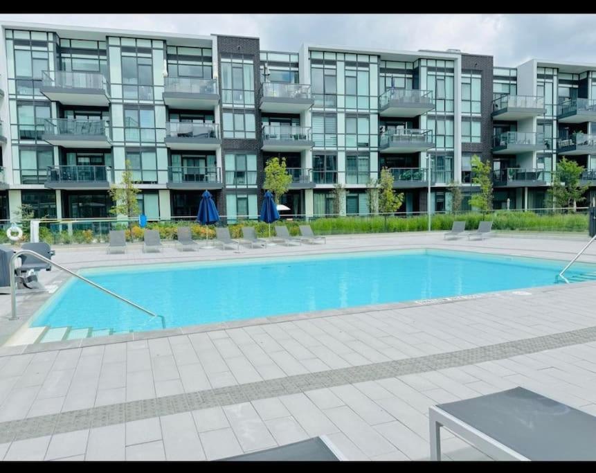 Cozy South View Suite Overlooking The Nature Trail Innisfil 외부 사진